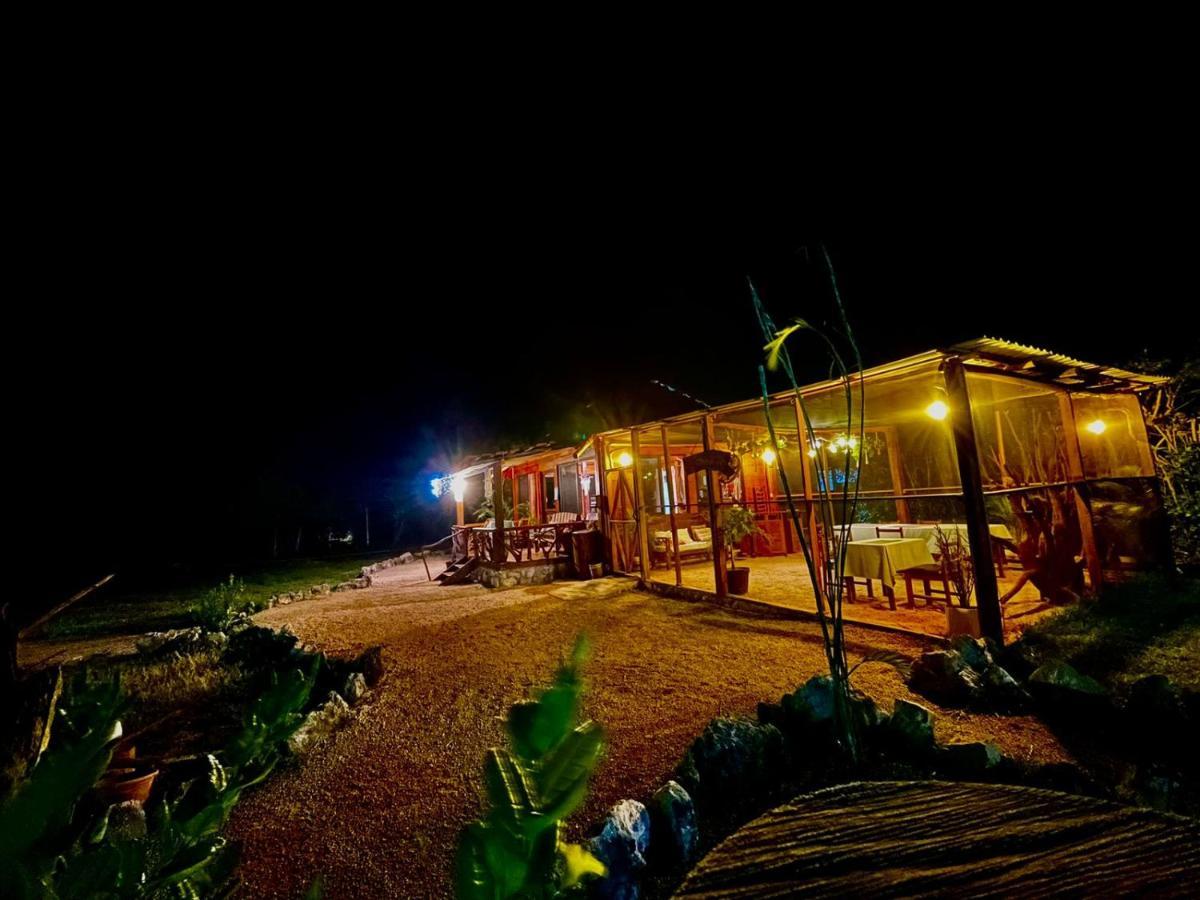 Hotel El Chital Raudales Exteriér fotografie